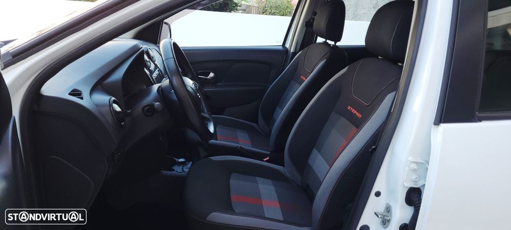 Dacia Sandero 0.9 TCe SL Adventure Bi-Fuel - 10
