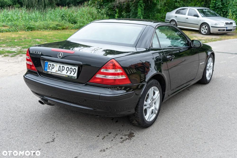 Mercedes-Benz SLK - 4