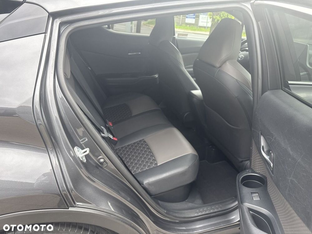 Toyota C-HR 2.0 Hybrid Executive - 15