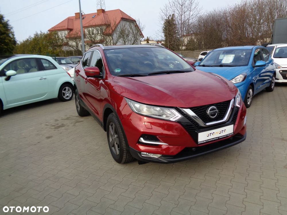 Nissan Qashqai - 2