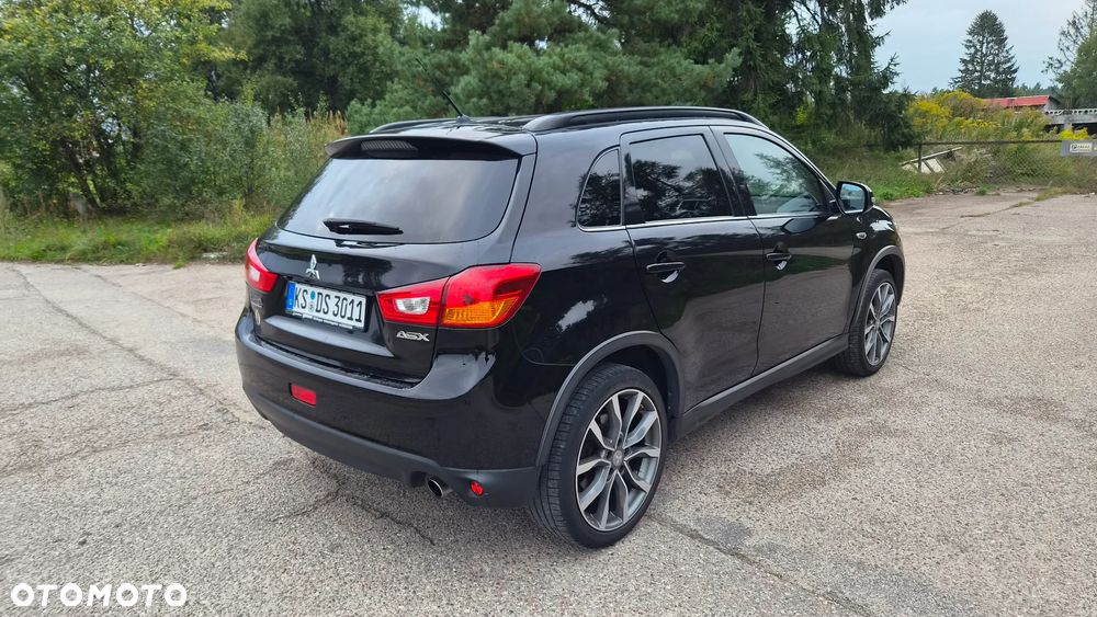 Mitsubishi ASX - 8