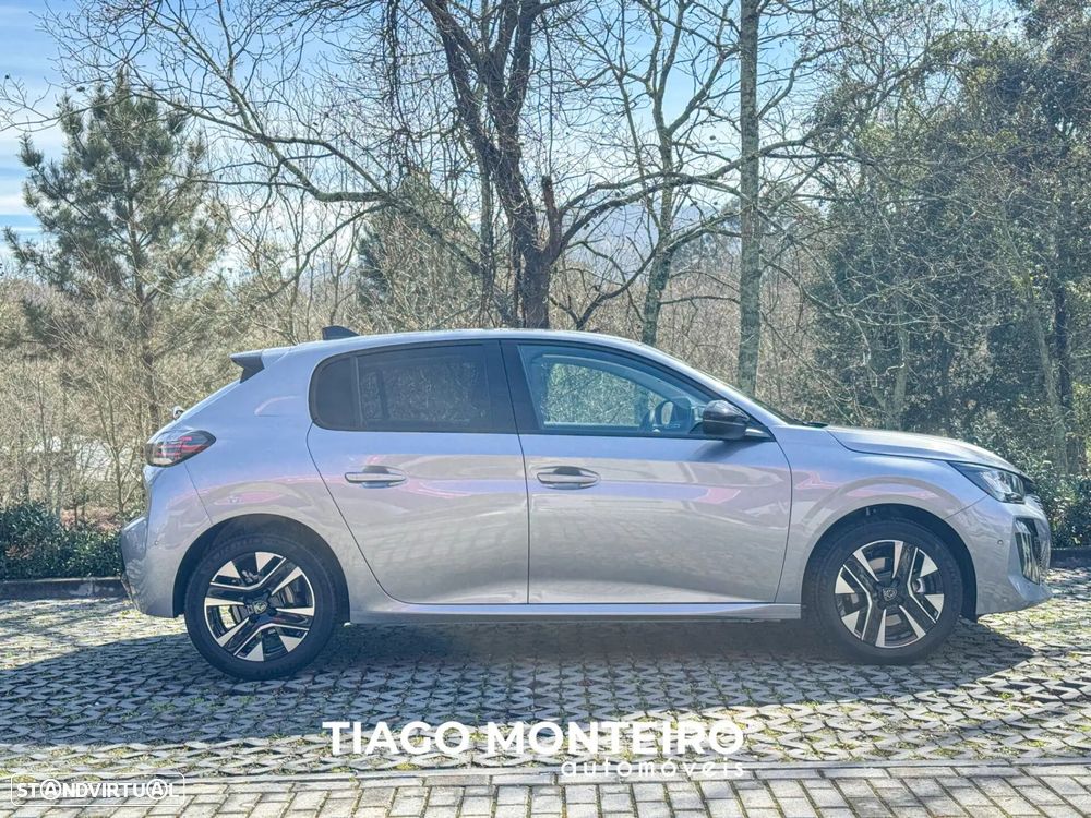 Peugeot 208 1.2 PureTech Allure - 25