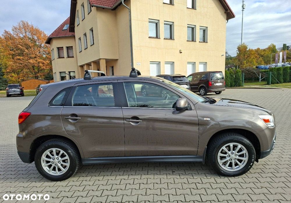 Mitsubishi ASX - 7
