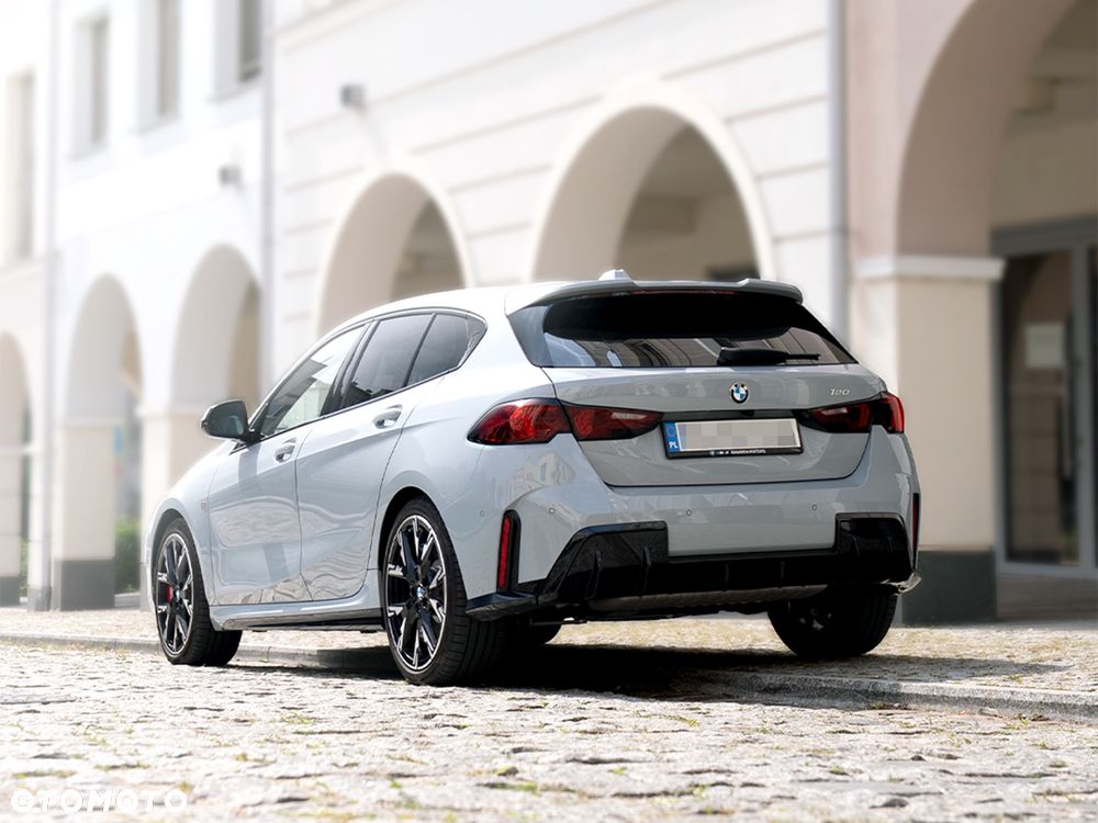 BMW Seria 1 - 1
