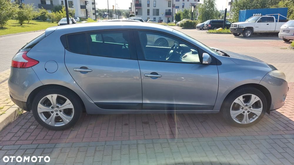 Renault Megane 1.6 16V 110 Dynamique - 5