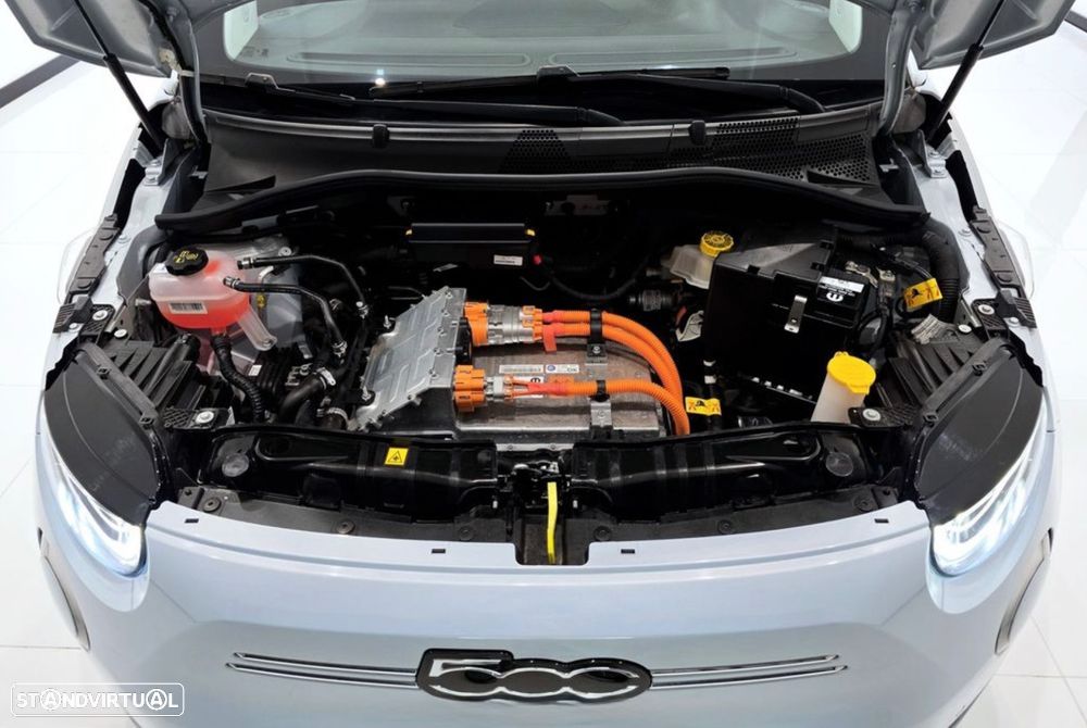 Fiat 500e La Prima by Bocelli - 29