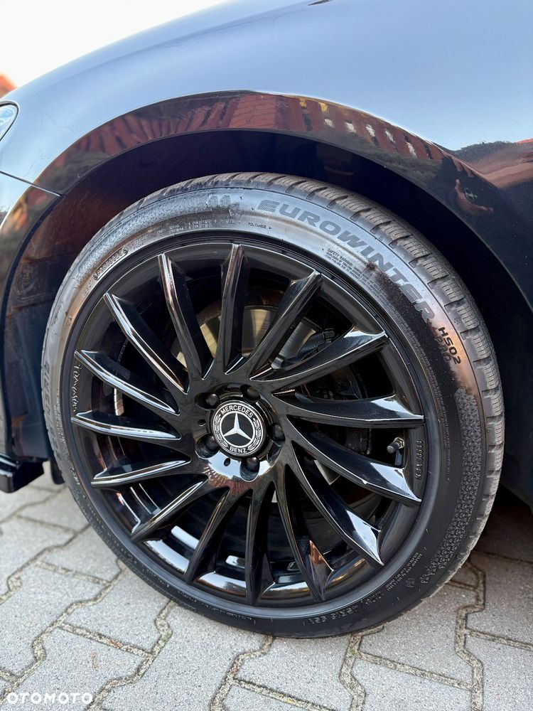 Mercedes-Benz Klasa E 220 d 9G-TRONIC - 35