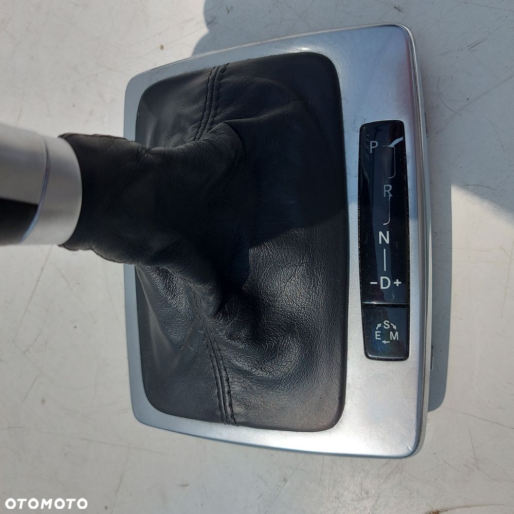 GALKA ZMIANY BIEGOW AUTOMAT MIESZEK RAMKA MERCEDES C W204 E W212 ORYGINAL DEMONTAZ 2042672310 - 6