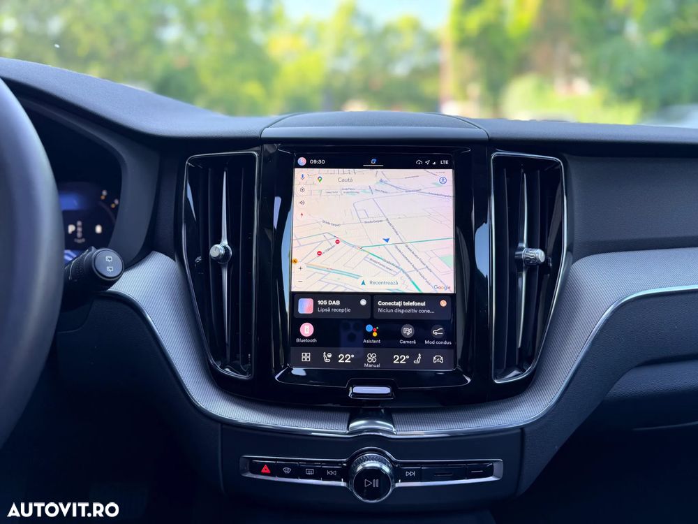 VOLVO XC60 2023 — imagine 20