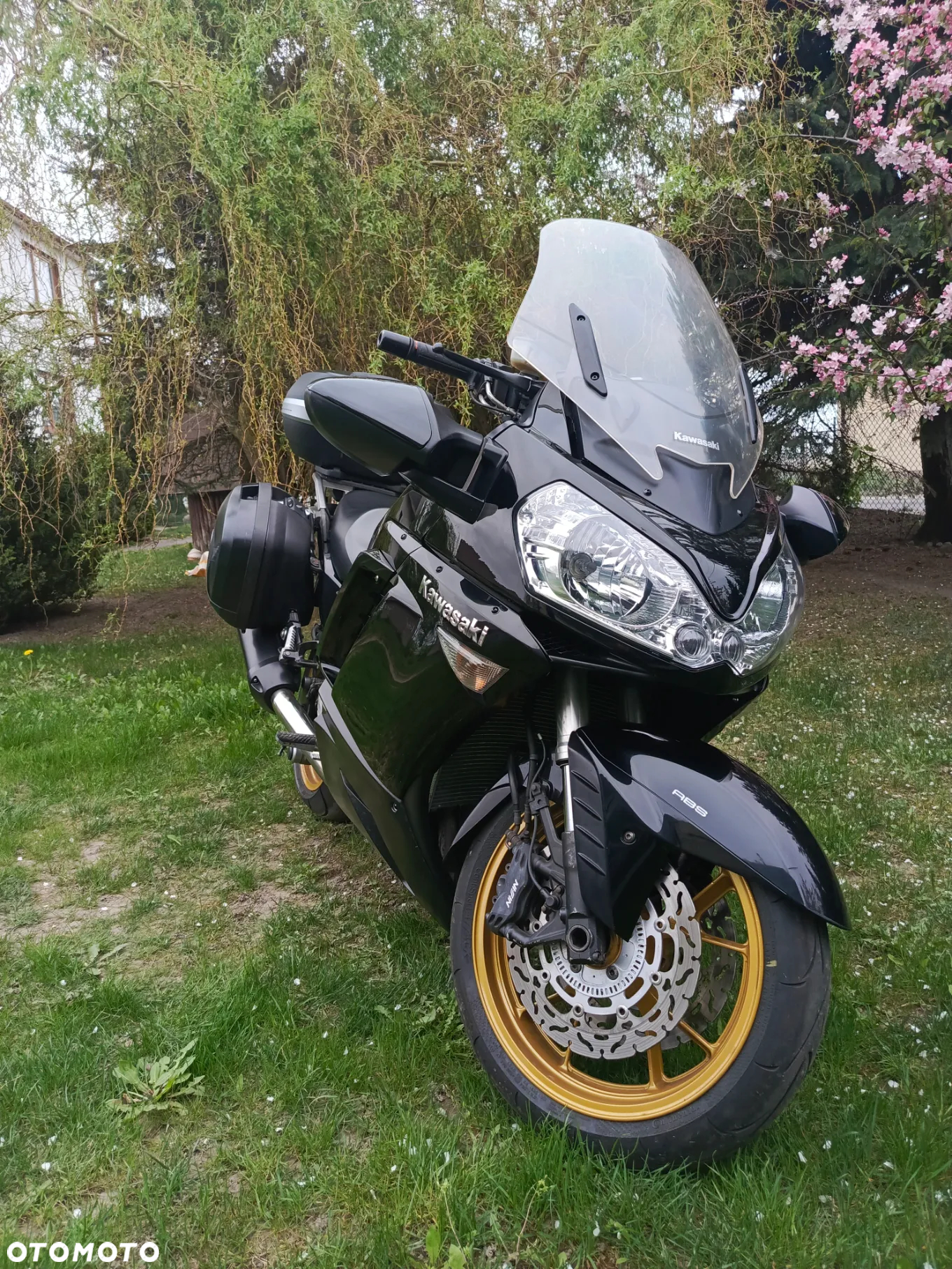 Kawasaki GTR - 11