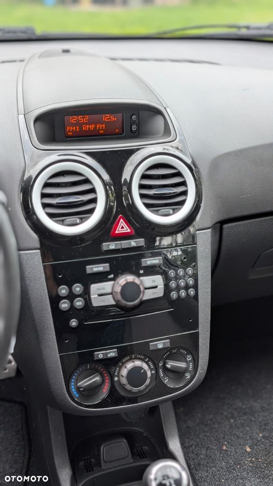Opel Corsa - 7
