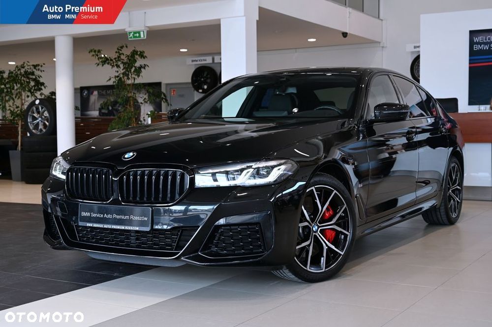 BMW Seria 5 540i xDrive mHEV - 4