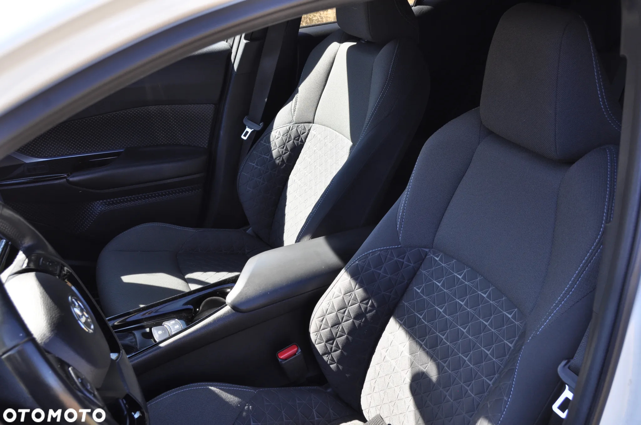 Toyota C-HR 1.8 Hybrid Style - 7