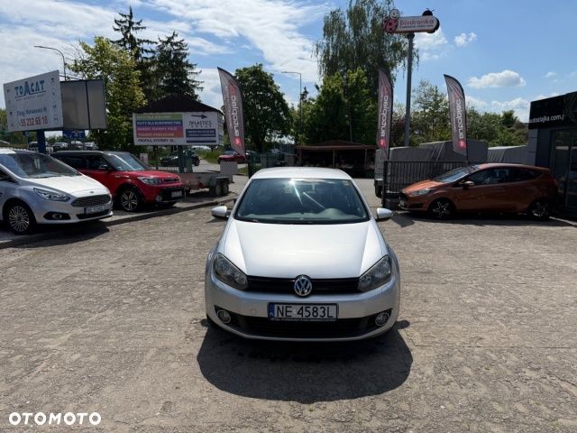 Volkswagen Golf - 10