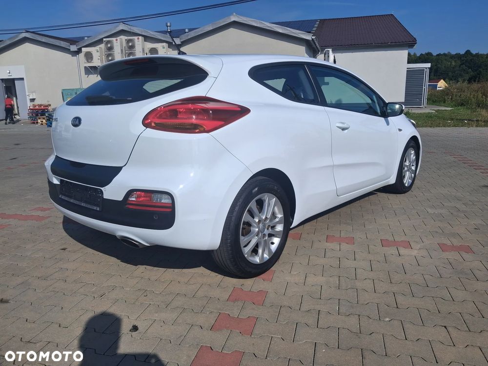 Kia ProCeed 1.6 GDI L - 5