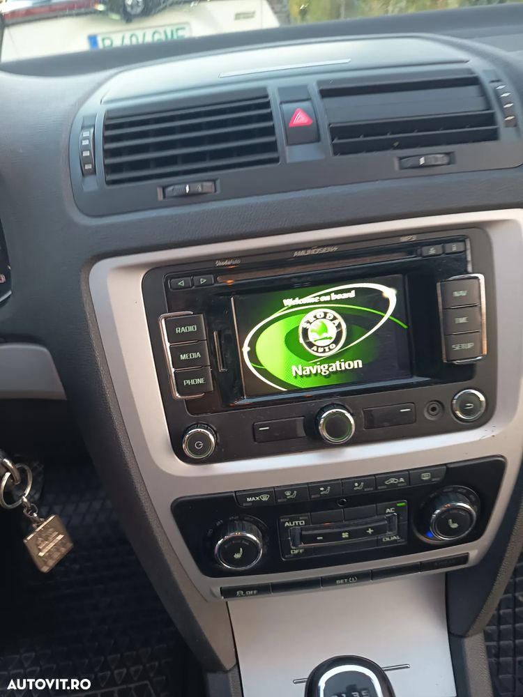 Skoda Octavia 1.6 TDI ELEGANCE - 19