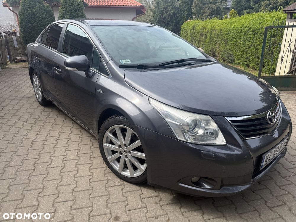 Toyota Avensis 2.2 D-4D Prestige - 1