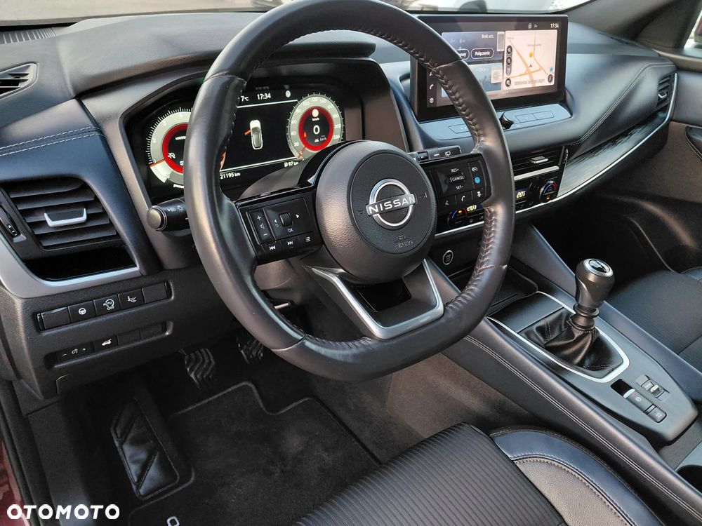 Nissan Qashqai 1.3 DIG-T mHEV Tekna - 24