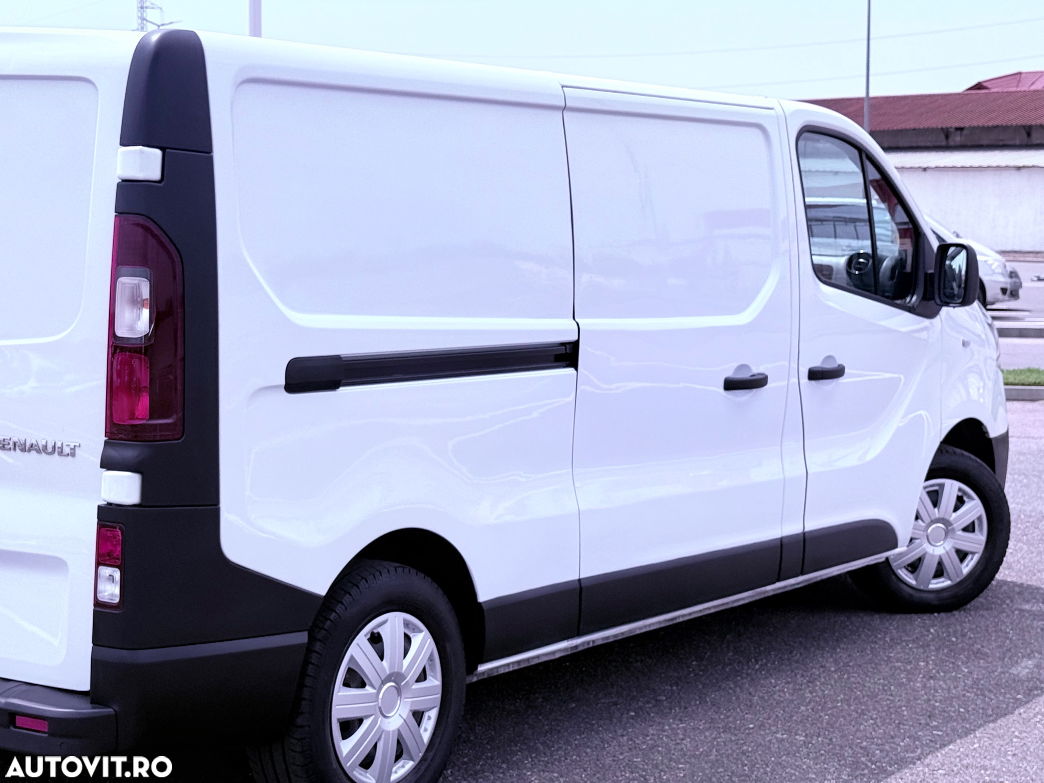 Renault Trafic 2.0 Blue dCi 146 Furgon Cabina Dubla L2H1 Authentique - 7