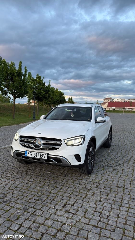 Mercedes-Benz GLC 200 d 4MATIC - 2