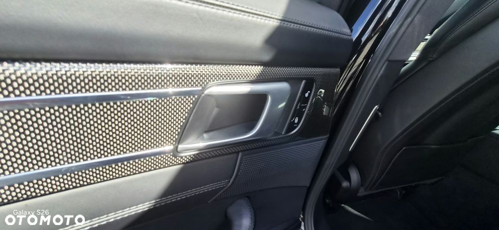 Porsche Panamera 4S Executive - 8