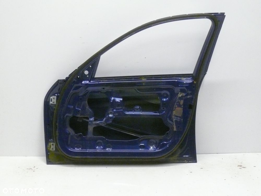 DRZWI PRZEDNIE PRAWE BMW 3 E90 E91 - 2