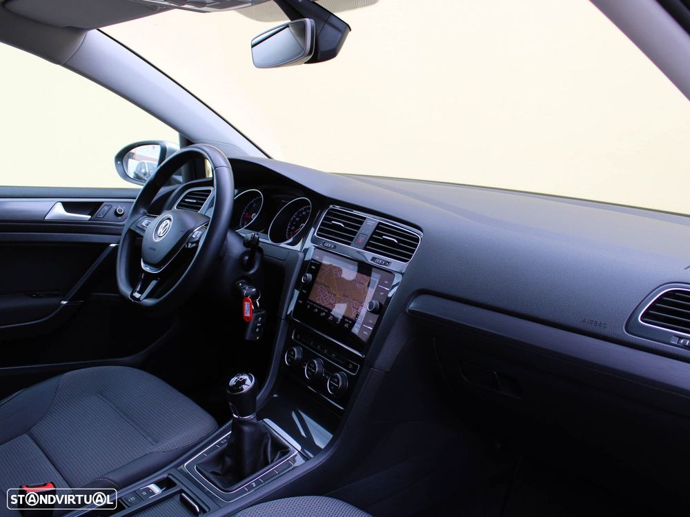 VW Golf 1.6 TDI Confortline - 59