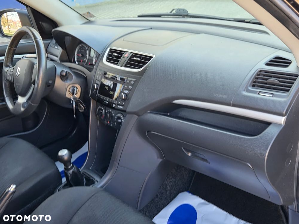 Suzuki Swift 1.2 X-TRA - 28