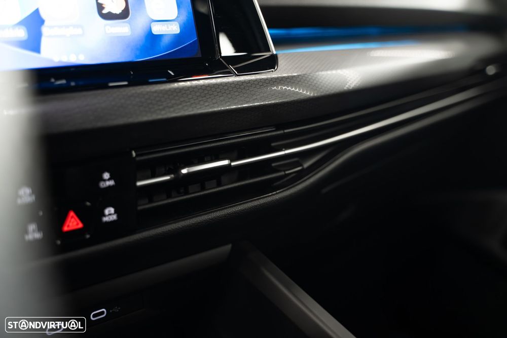 VW Golf 2.0 TDI GTD DSG - 41