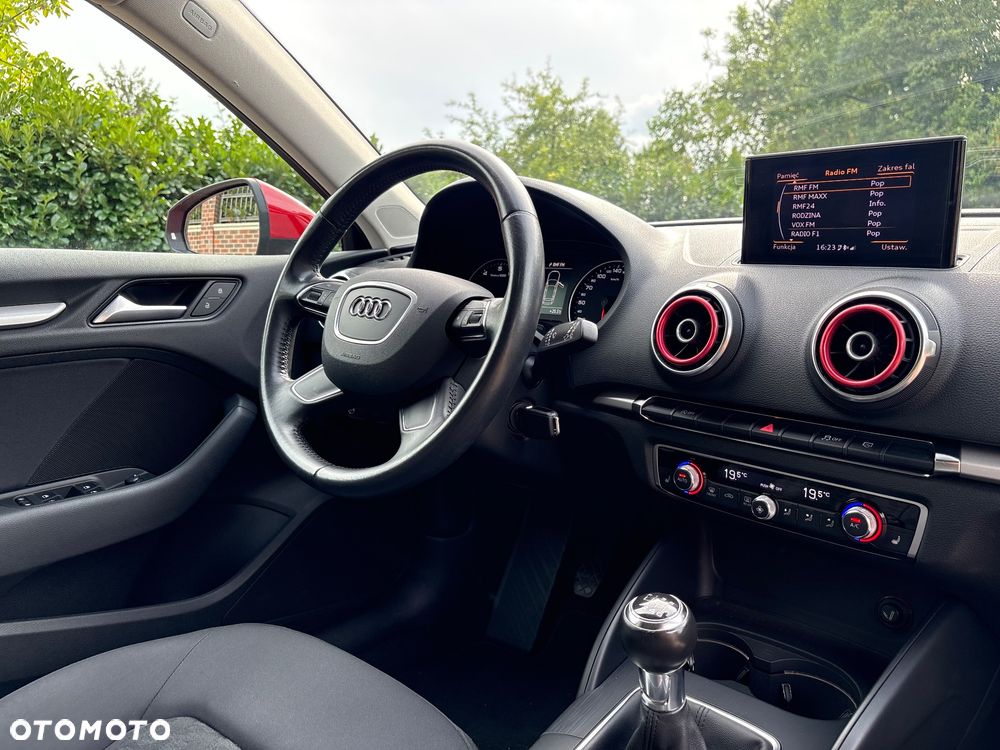 Audi A3 Sportback 1.2 TFSI Ambiente - 18