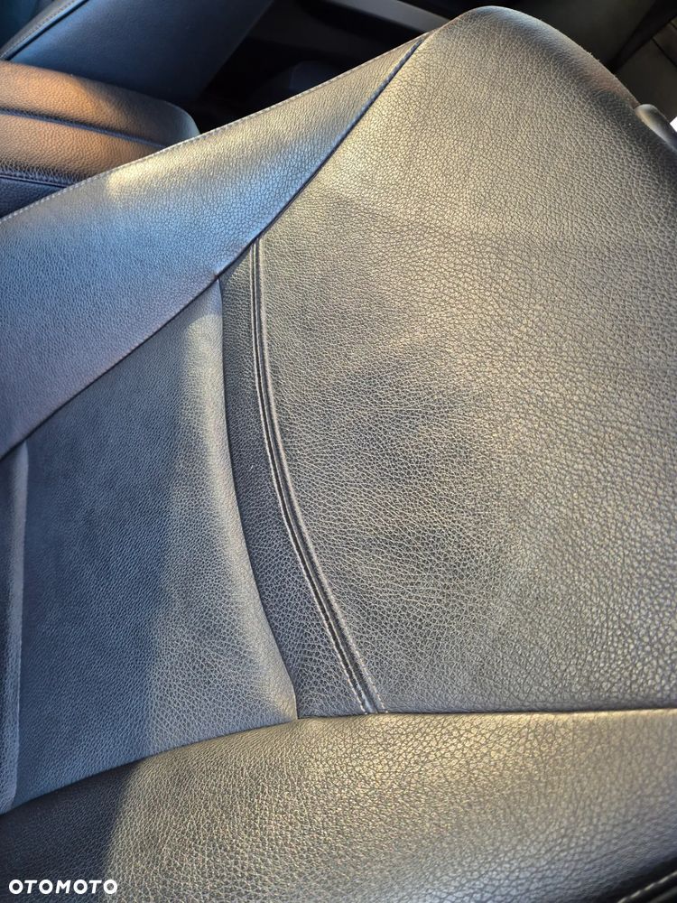 BMW Seria 3 325i - 9