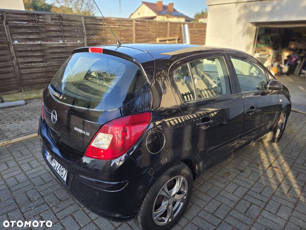 Opel Corsa 1.2 16V Enjoy - 5
