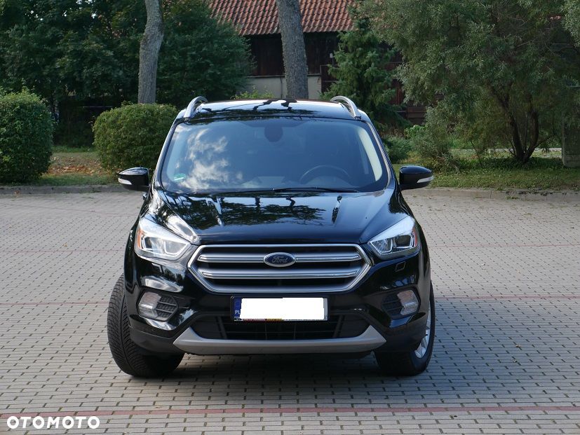 Ford Kuga - 1