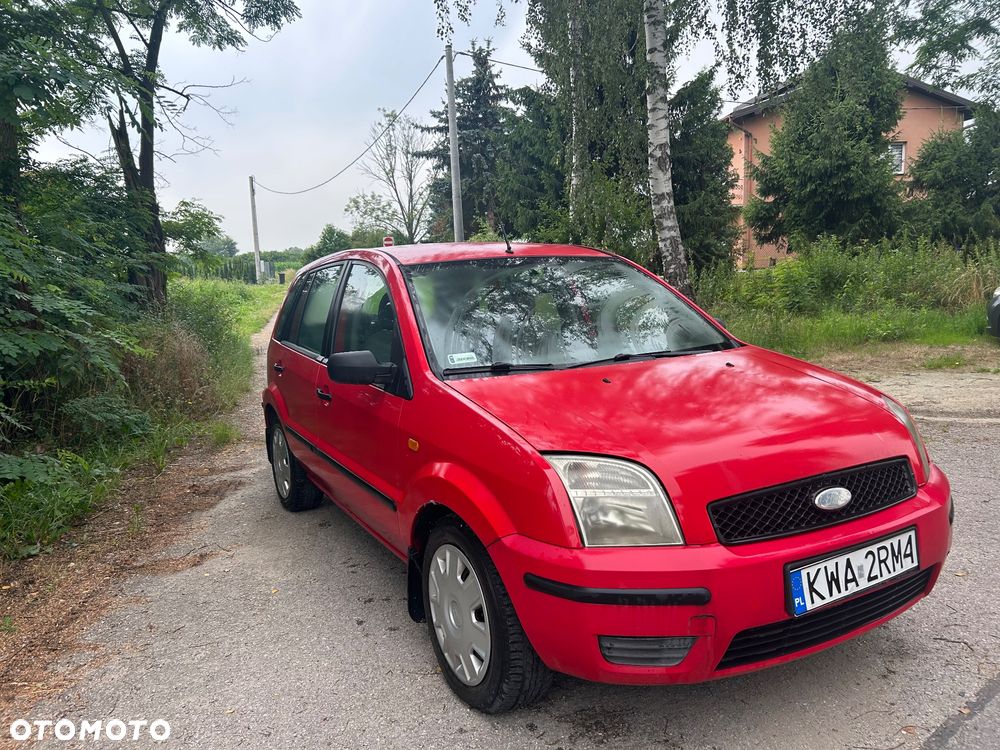 Ford Fusion 1.4 Ambiente - 8
