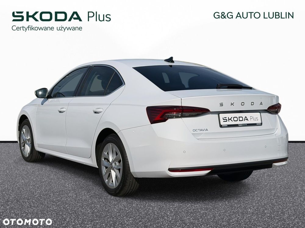 Skoda Octavia 2.0 TDI Selection - 8