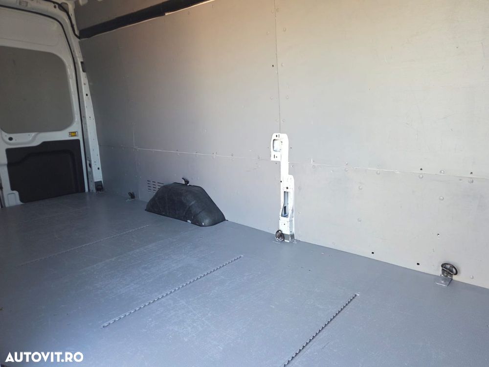 Ford New Transit L4H3 - 15