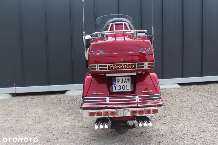 Honda GL - 11