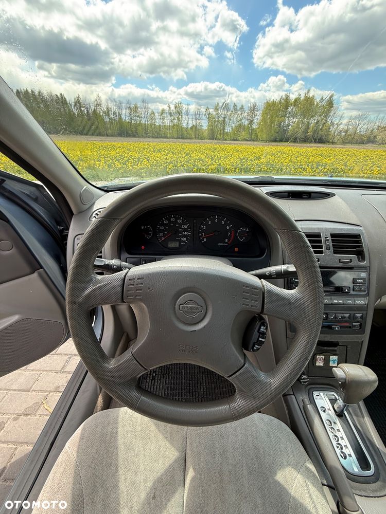 Nissan Maxima - 18