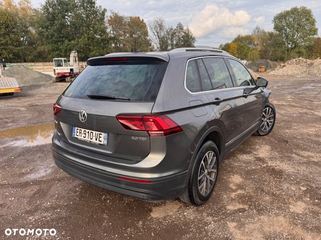 Volkswagen Tiguan 2.0 TDI SCR - 6