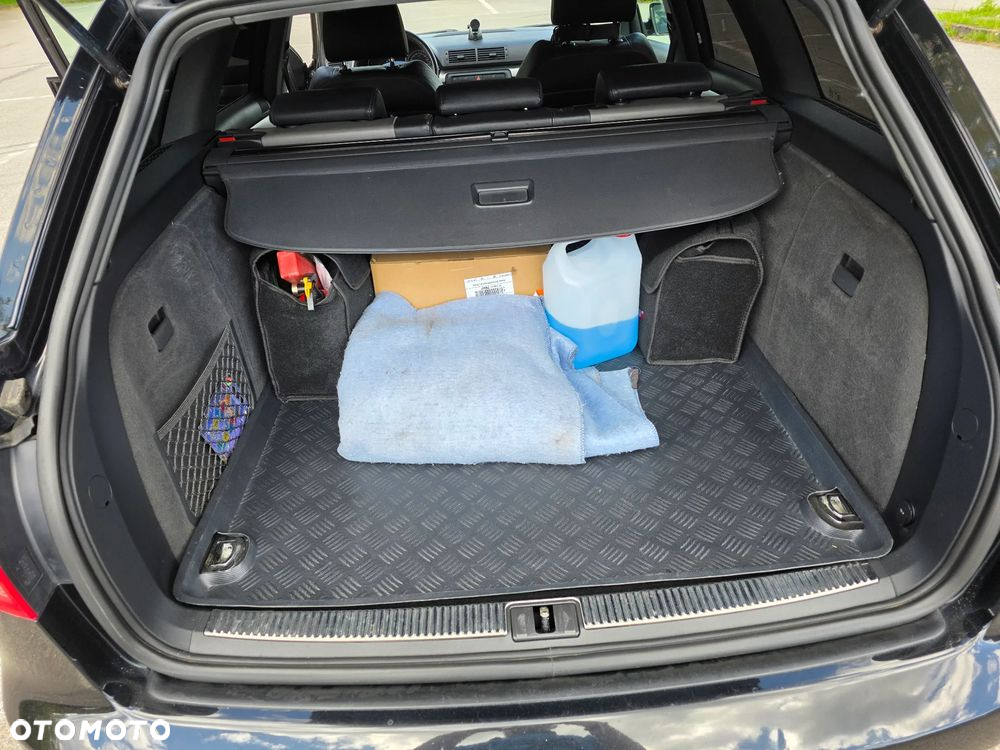 Audi A4 Avant 2.0T FSI Quattro Tip - 10