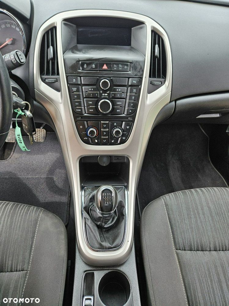 Opel Astra - 13