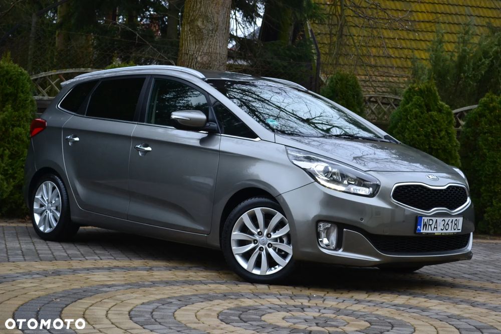 Kia Carens 1.7 CRDi Business Line 7os 7DCT - 2