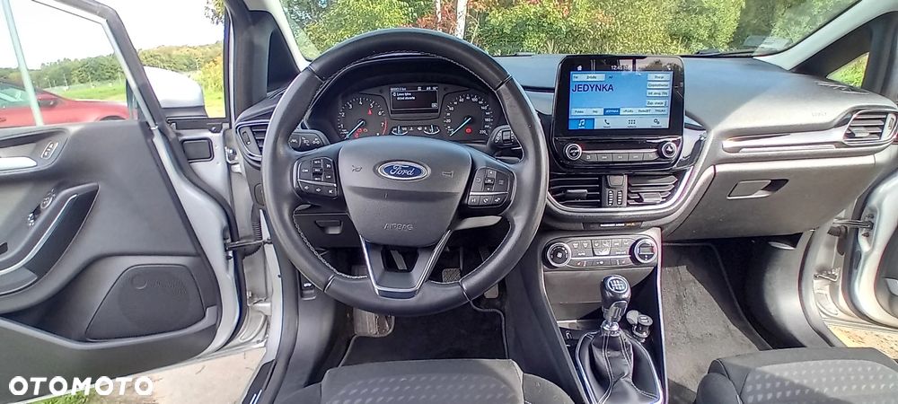 Ford Fiesta - 15