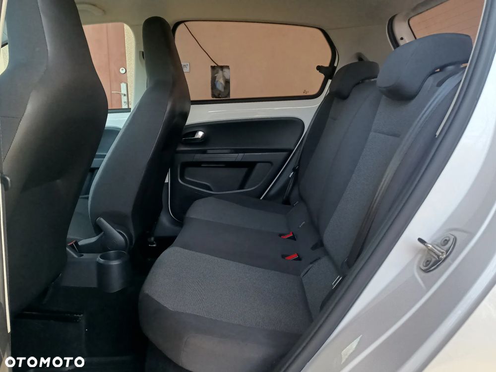 Volkswagen up! 1.0 move EU6 - 16