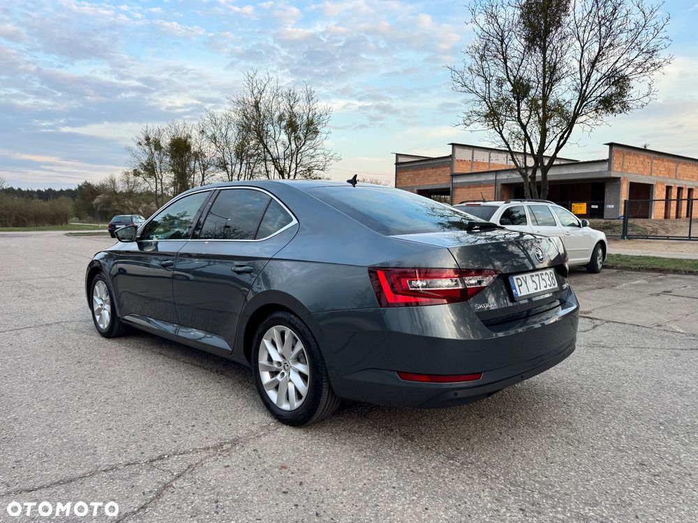 Skoda Superb 1.5 TSI Style - 4