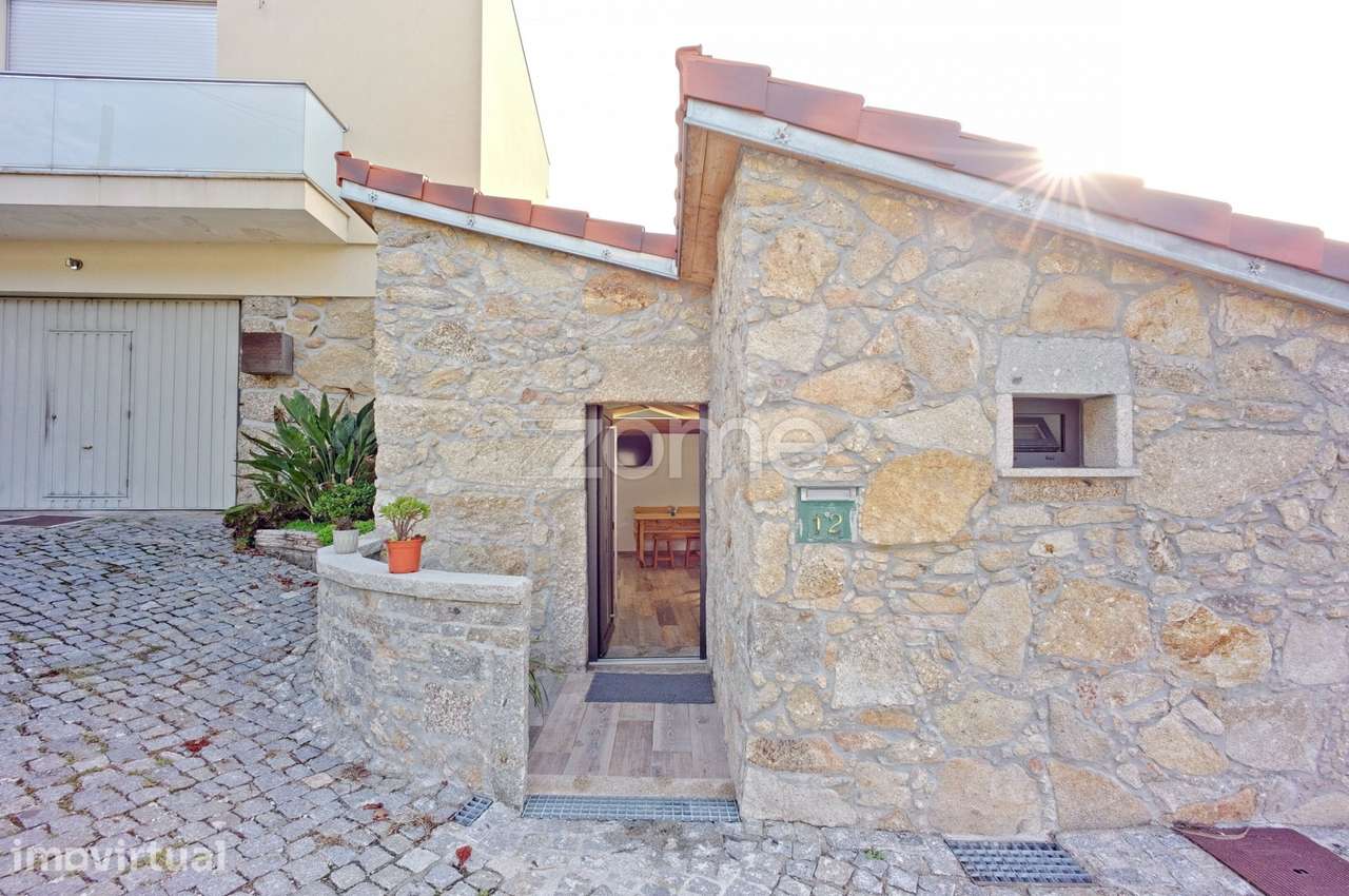 Moradia T1 com pátio e churrasqueira, renovada, em Sobreposta, Braga - Grande imagem: 3/22
