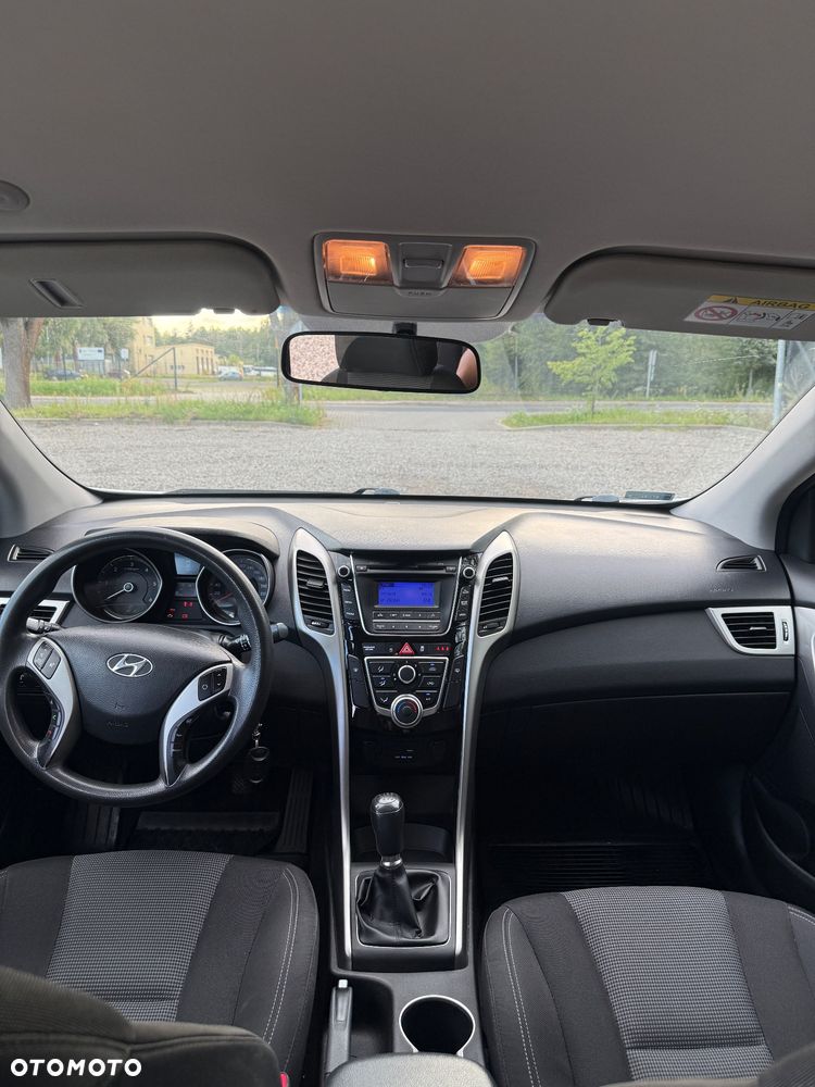 Hyundai i30 1.6 CRDi BlueDrive Classic + - 17