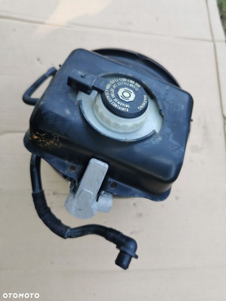 Serwo pompa hamulca Audi A4 B8 A5 8T 8K0612103K