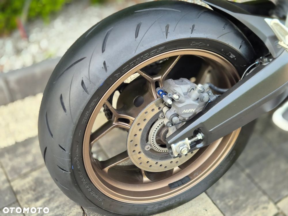 Honda CB - 13