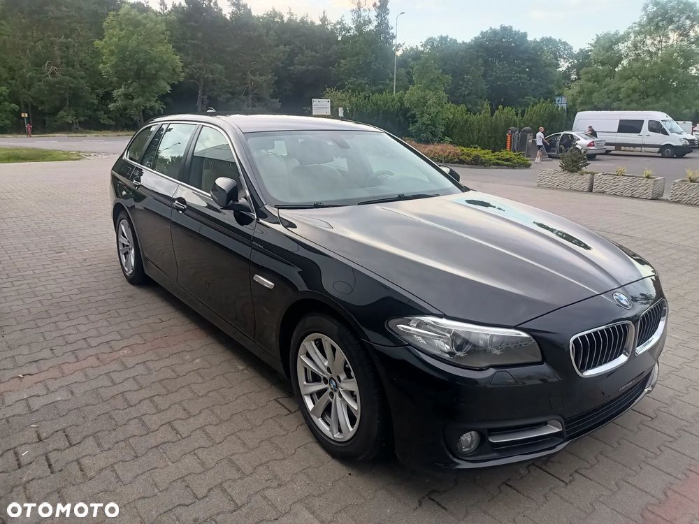 BMW Seria 5 530d Sport-Aut Luxury Line - 1